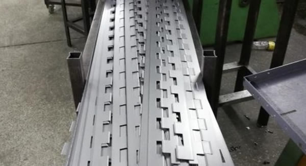 普及合頁(yè)基本知識(shí)，學(xué)會(huì)挑選長(zhǎng)合頁(yè)等東莞合頁(yè)東莞鉸鏈