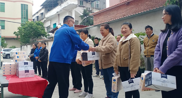 心有光芒，芳華自在；愛在三月，感恩有你|廣有五金&東莞合頁