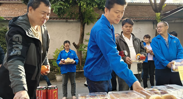 一份緊急訂單，藏著最動(dòng)人的互相成就 |廣有五金&東莞合頁(yè)